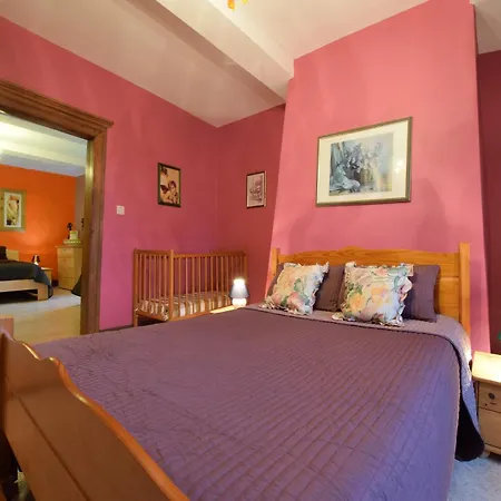 Holiday Home In Berismenil Near Lake, Cleaning Included Holiday home *